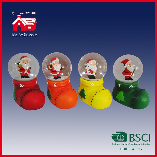 Wholesale Cheap Christmas Decoration Santa Claus Snow Globe with Blowing Snow and LED Lights